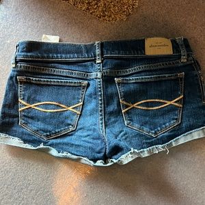 , Abercrombie dark wash, short shorts, size 16 kids